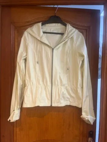 Veste Le petit baigneur taille 40