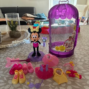 Minnie