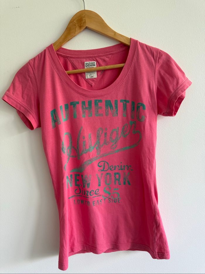 T-shirt manches courtes fuchsia tommy Hilfiger taille 36 S - photo numéro 2