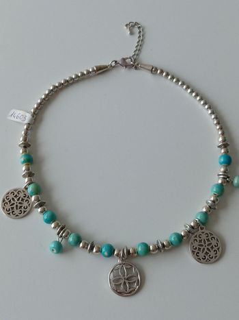 Collier fantaisie neuf