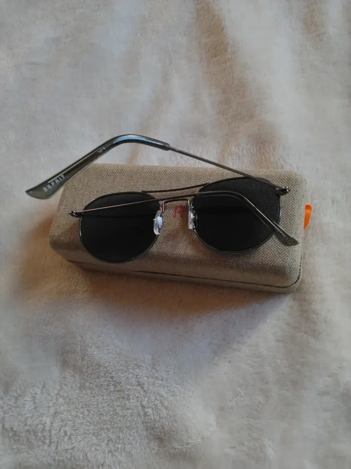 Lunette de soleil Esprit - photo numéro 6