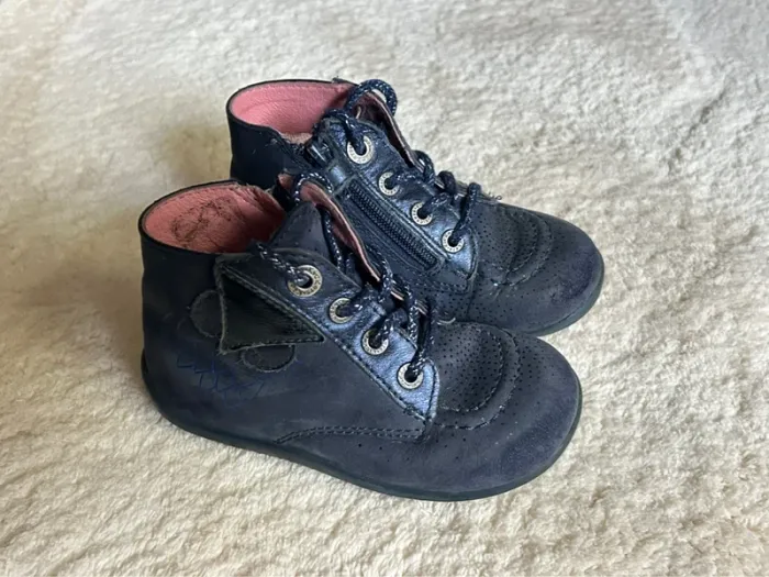 Chaussures bottillons Kickers fille 24