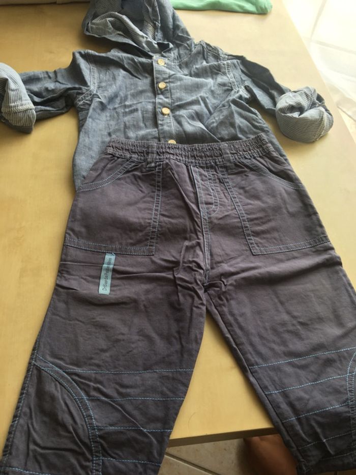 Ensemble c et à et drôle de petites bêtes