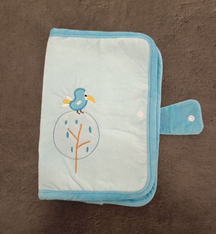 Protège carnet de santé