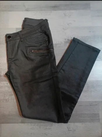 Pantalon droit enduit taille 36