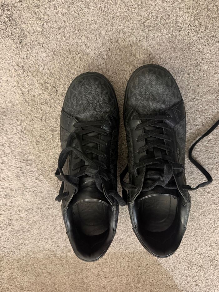 Chaussure Michael kors taille 40.5 - photo numéro 2