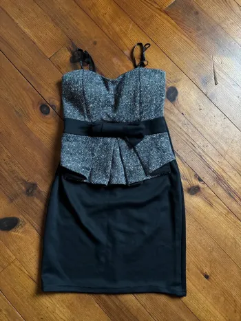 👗 Robe de Soirée Ceinturée - Taille 34-36