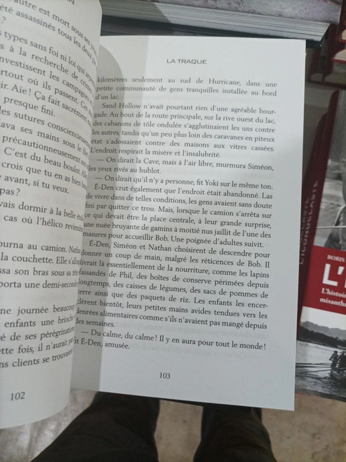 Livre é-den la traque - photo numéro 3