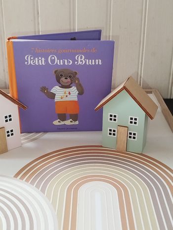 Bayard Jeunesse Livre 7 histoires de Petit Ours 🐻 brun