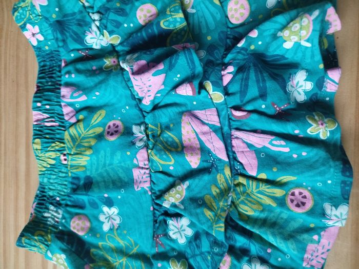 Jupe fleurie - photo numéro 2