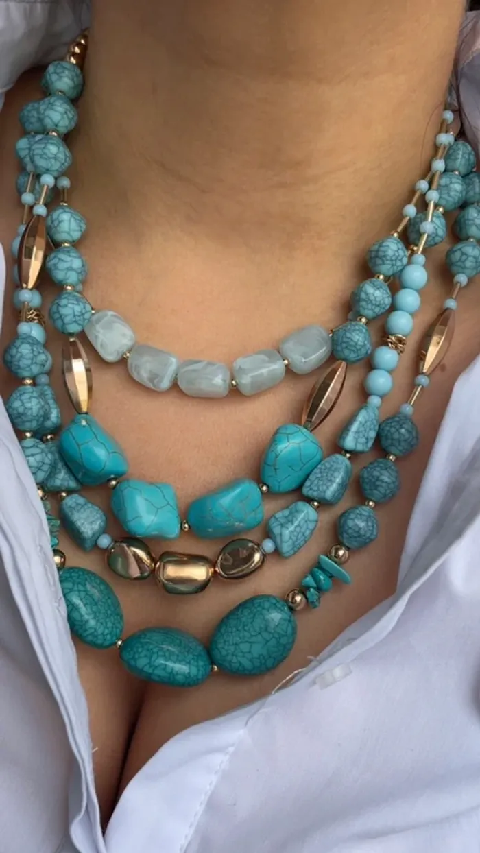 Collier multirangs turquoise Weekend Max Mara - photo numéro 3