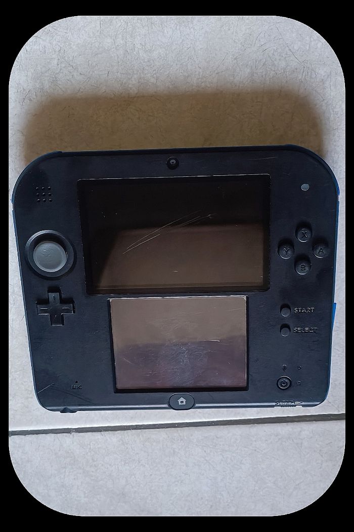 🎮 Console Nintendo 2DS noire/bleue 🎮