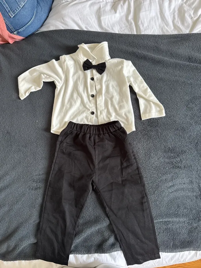 Tenue de fête SHEIN 12/18 mois
