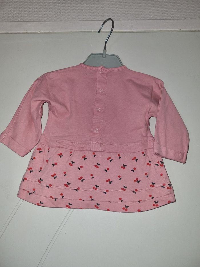 T-shirt tunique cerise 6 mois Neuf - photo numéro 2