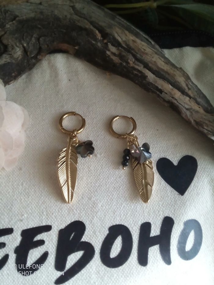 Boucles d'oreilles créoles bohèmes plumes