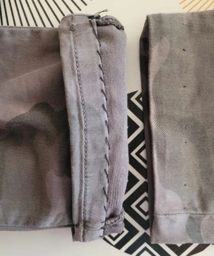 Monoprix Pantalon/Jean Skinny  TFr38 -Imprimé Militaire Tons Gris souris avec 4%Élasthanne en TBE - photo numéro 10