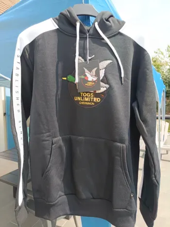 Pull sweat chevignon noir taille m