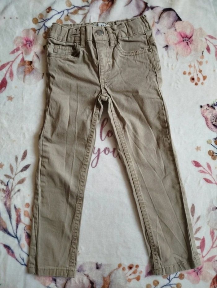 Lot vêtements 4 ans - photo numéro 8