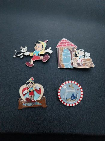 Pins Disney pinocchio au choix