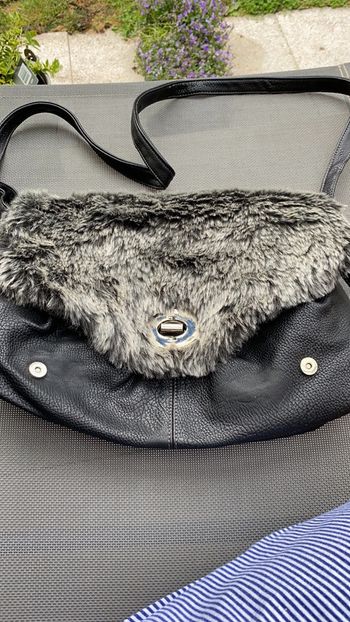 Sac à mains bandoulière