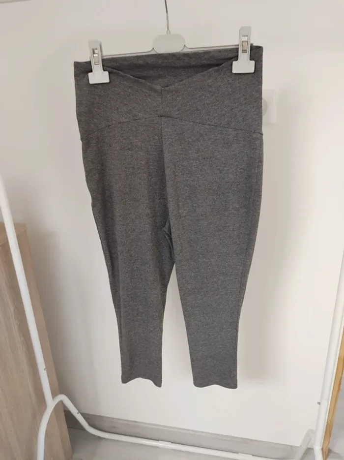 Legging court 7/8 Kiabi taille 39/40 - photo numéro 3