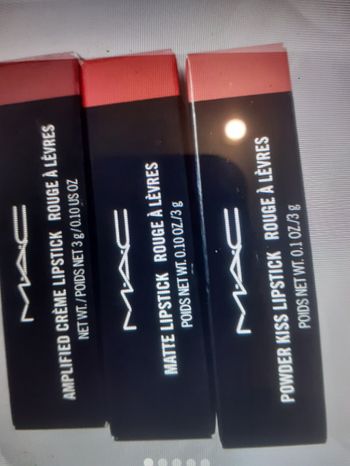 Lot de 3 rouges  à lèvres  mac