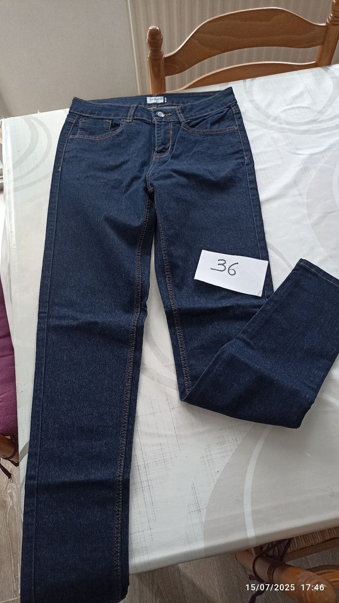 Jean skinny 36 Kiabi neuf