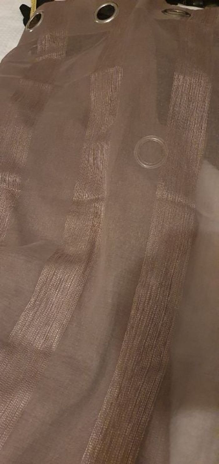 2 rideaux marron à oeillets argentés