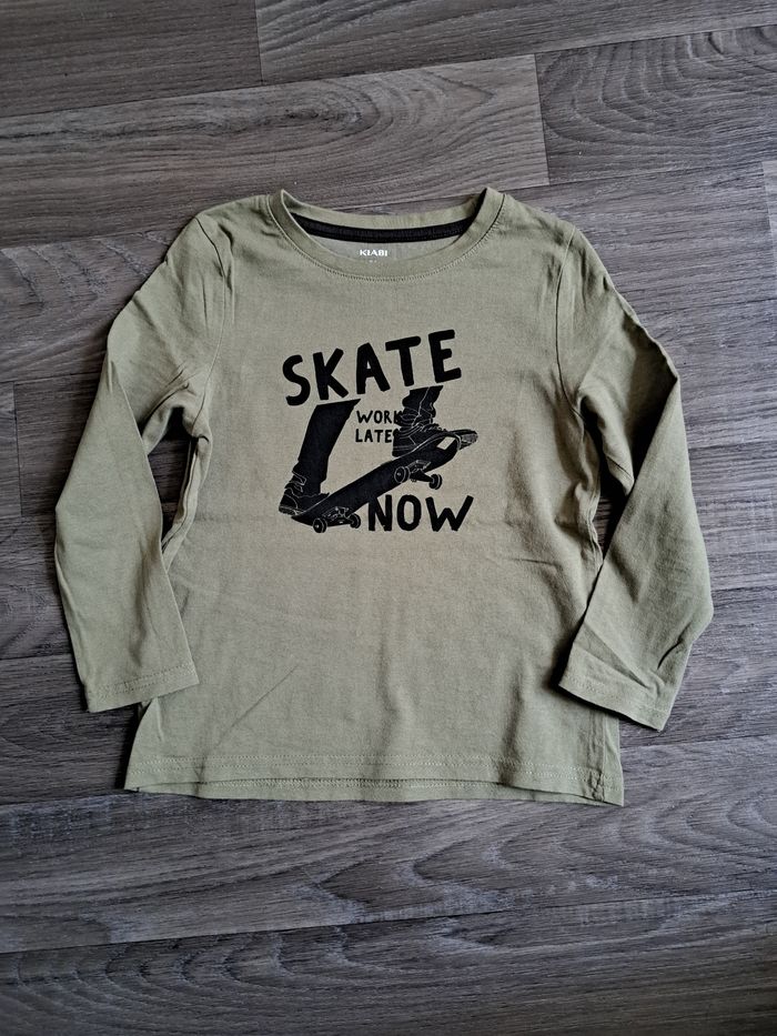 Lot de 4 tee-shirts manches longues et 1 chemise 5 ans - photo numéro 5