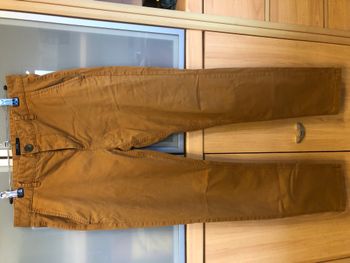 pantalon moutarde