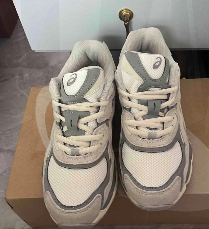 Asics GEL-NYC Gris 38