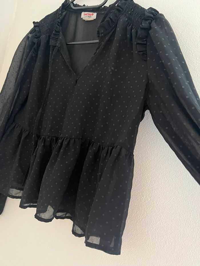 Haut noir - photo numéro 2