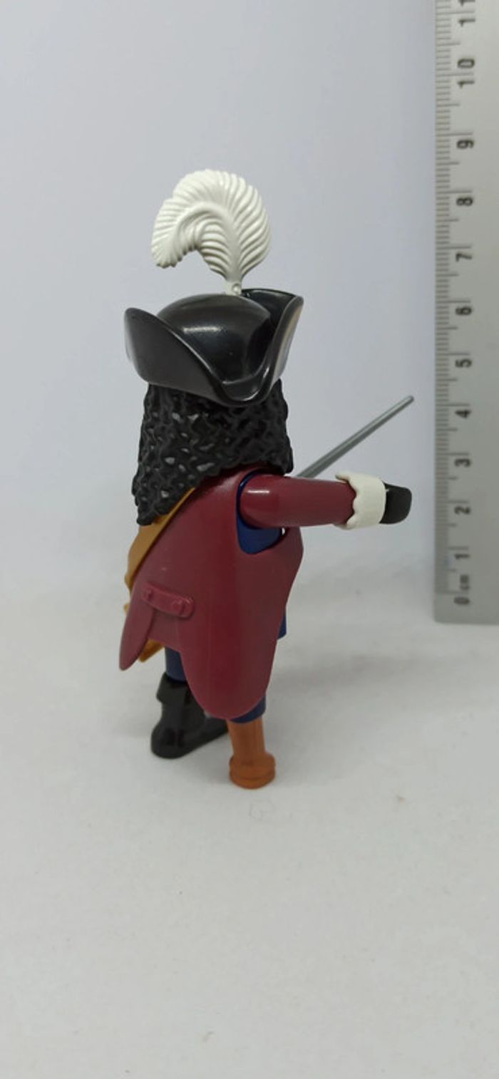 Homme pirate avec jambe de bois et cheveux frisés playmobil - photo numéro 3