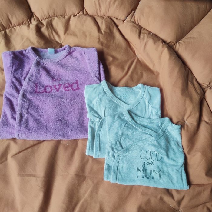 Lot pyjama et bodies fille taille 3 mois hiver