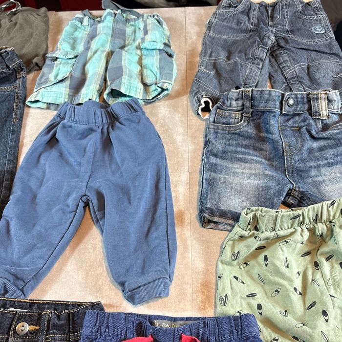 Lot 12 pantalons/short 12 mois - photo numéro 4