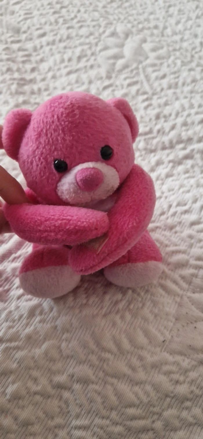 Petite peluche marque Barbie - photo numéro 2