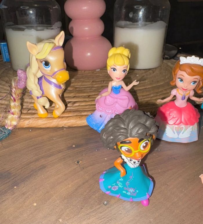 Figurines princesses Disney Polly Pocket - photo numéro 3