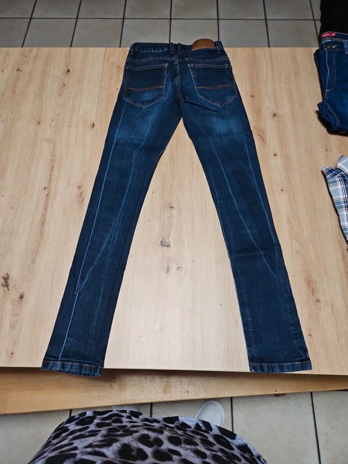 Jean taille 34 - photo numéro 4