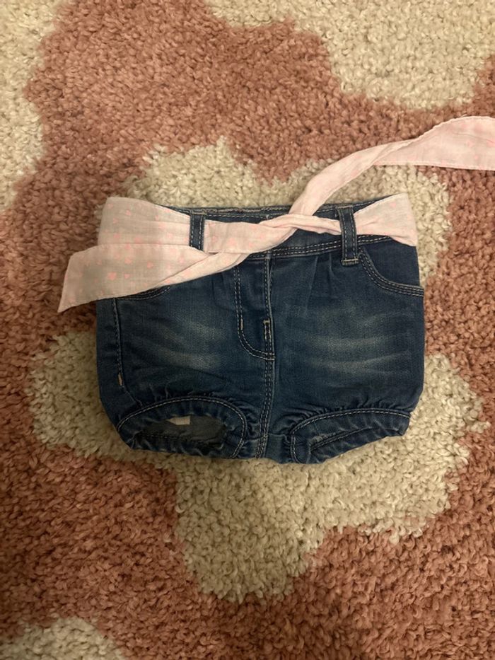 Short jean