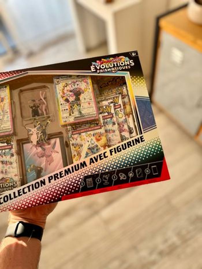 [NEUF] Coffret Pokémon collection premium figurine EV8.5 - photo numéro 4