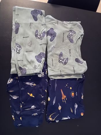 Lot pyjamas 8 ans
