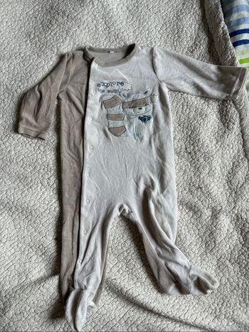 Pyjama, bébé