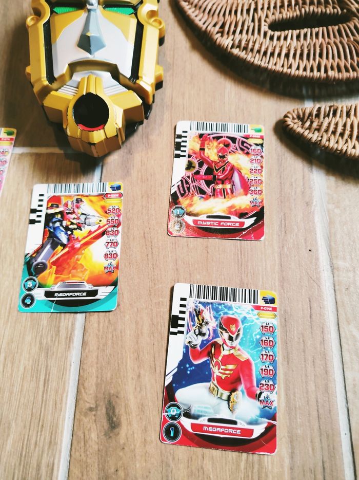 🤖 Power rangers super megaforce lecteur de cartes interactif sons et lumières marque Bandai - photo numéro 3