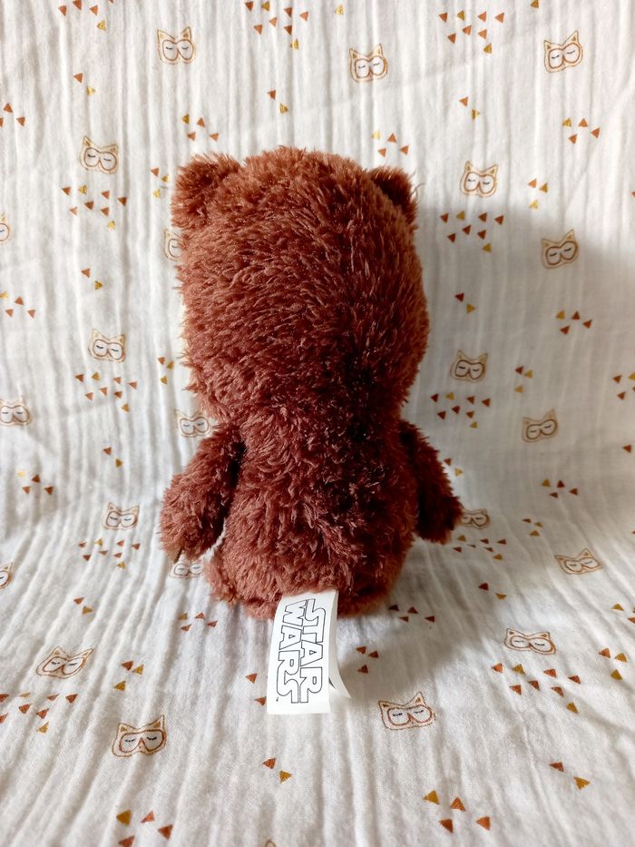 Peluche Star wars Ewoke - photo numéro 2