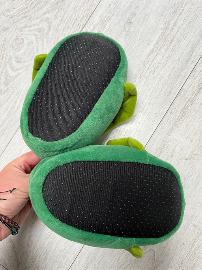 Chaussons verts dinosaure  taille 24/25 Eldys - photo numéro 6