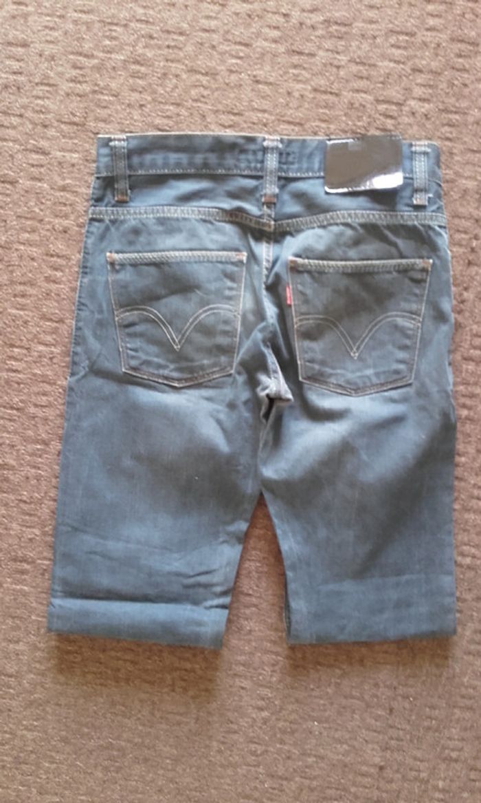 Levis 506 slim 30/34 - photo numéro 2