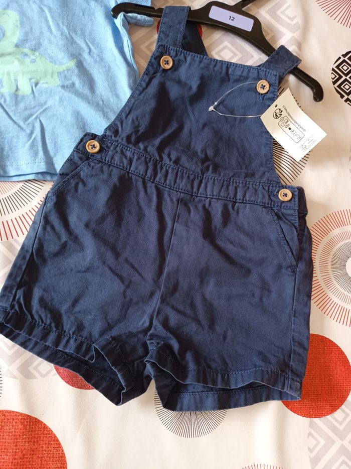 Tenue ensemble salopette short Neuf 🏷 taille 12 mois - photo numéro 2