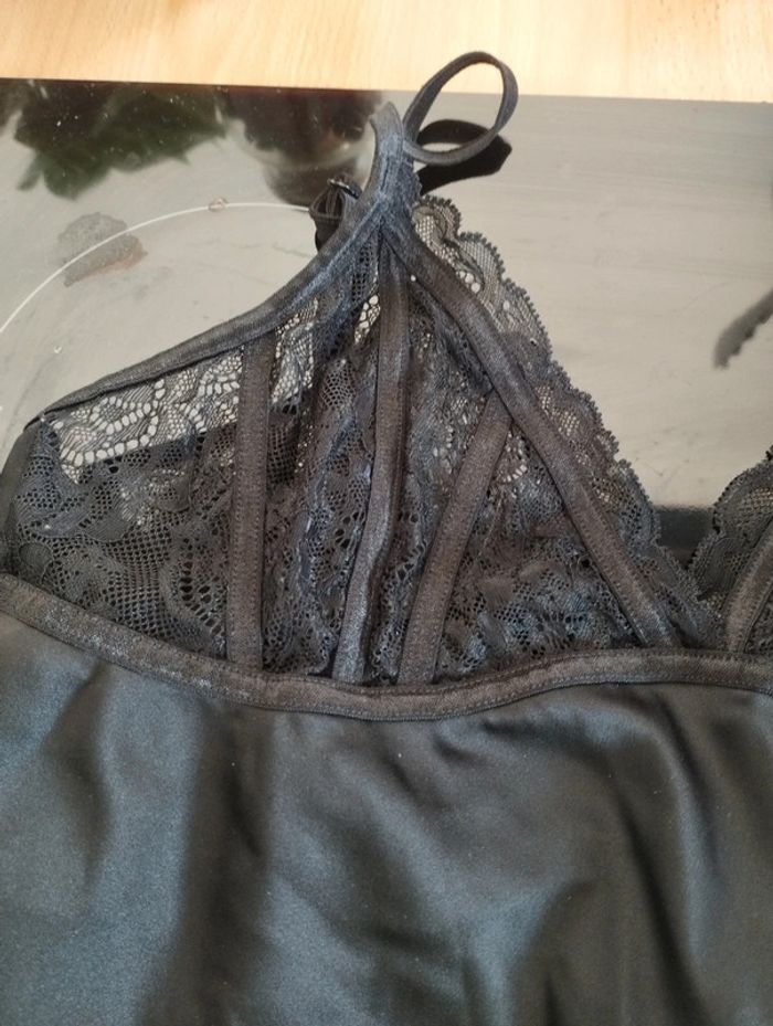 Nuisette noir taille S H&M - photo numéro 2
