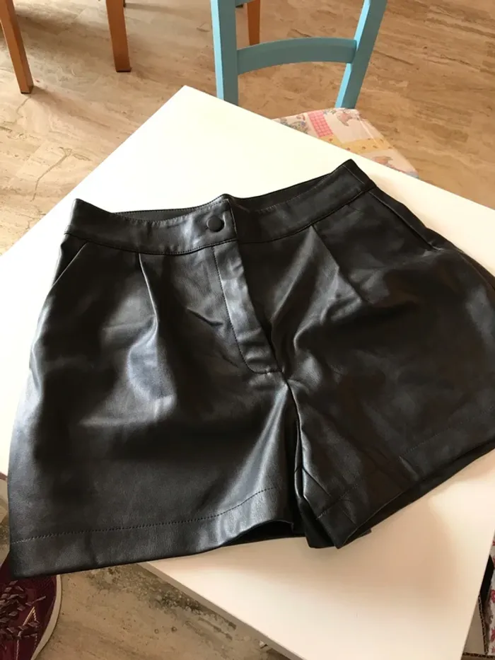 Short effet cuir noir 40 - photo numéro 3