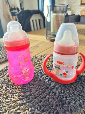 Lot 2 biberons d’eau